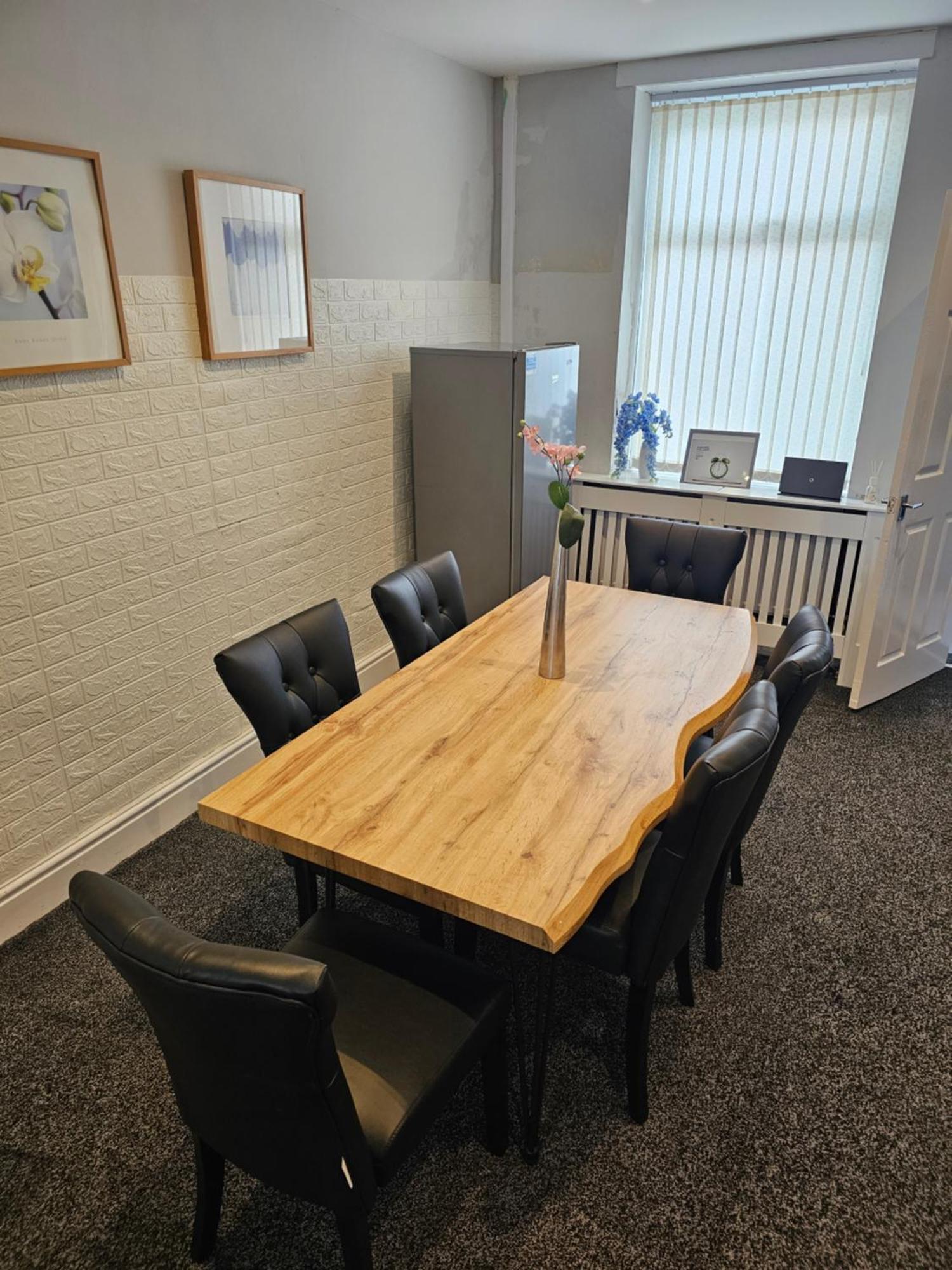 Holiday home Hillsome Hosting Manchester
